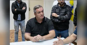 Valorizar a indústria e comércio