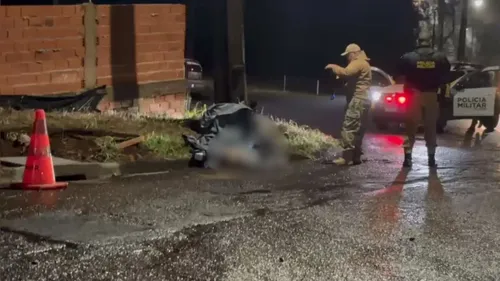 Acidente ocorreu no início da manhã desta segunda-feira