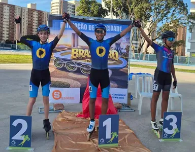 João Pedro Stipp conquistou a medalha de prata na prova dos 200 metros