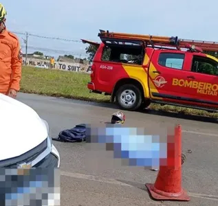 O passageiro sofreu ferimentos graves e morreu no local
