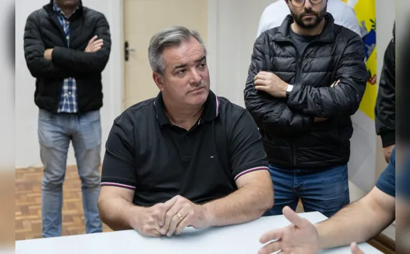 Valorizar a indústria e comércio