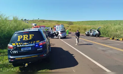 Pai e filha morrem após colisão entre carros na BR-369, no Norte Pioneiro