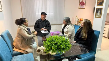Procuradoria da Mulher e Diocese debatem ações de combate ao feminicídio