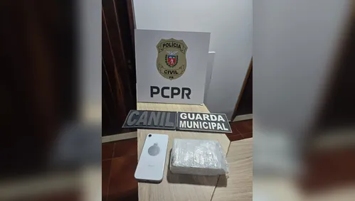 Dois suspeitos de tráfico de drogas são presos no bairro Columbia em Arapongas
