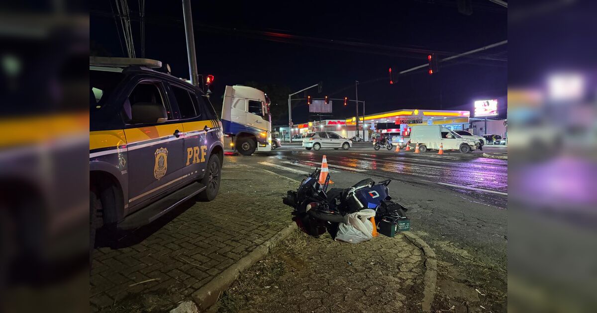 Jovem de 18 anos morre após scooter elétrica ser atingida por veículo em Maringá