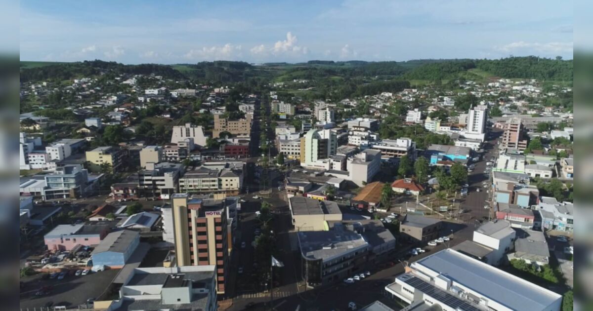 Prefeitura de Coronel Vivida (PR) abre concurso com 65 vagas e salários de até R$ 21,5 mil
