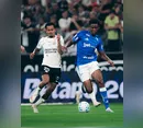 Corinthians perde para time misto do Cruzeiro e se complica no Brasileirão