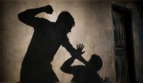 Homem é agredido com socos e chutes dentro de casa em São João do Ivaí