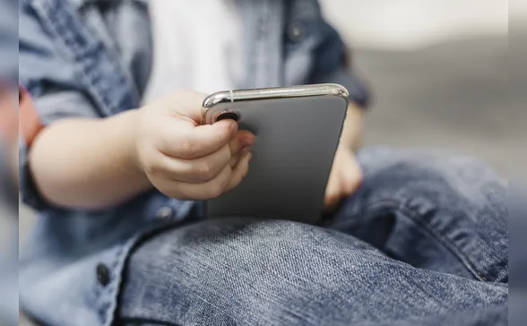 Nova lei amplia proteção de crianças contra violência sexual e crimes com inteligência artificial