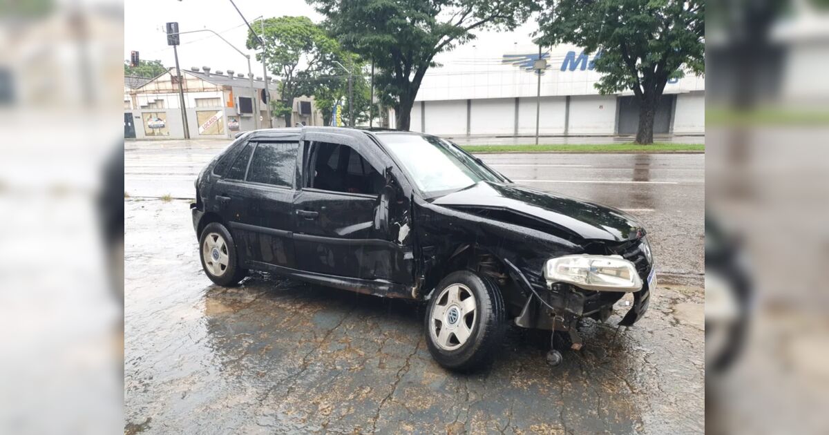 Cena do acidente na avenida Colombo, Maringá