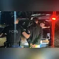 Jovem é morto a facadas e irmão fica ferido no PR; dupla suspeita é presa em operação