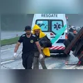 Bebê de sete meses morre ejetado de caminhão após tombamento na BR-369
