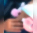 Pai é preso por estuprar a filha de 13 anos dentro de carro a caminho da escola