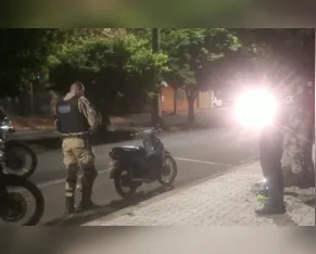 Jovem é pego pela Rocam rodando com Biz de chassi raspado em Apucarana