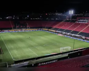 Veja onde assistir Vitória x Grêmio ao vivo nesta segunda-feira (07)