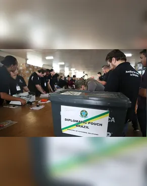 Quase 1 milhão de brasileiros no exterior poderão votar nas eleições