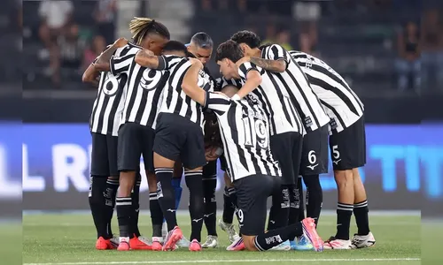 Veja onde assistir Botafogo x Bragantino neste sábado (12)