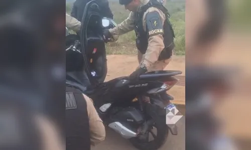 Paraguaio é preso após cerco policial ao ser flagrado com moto clonada na BR-376