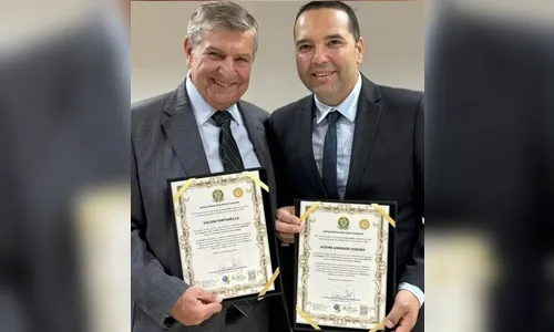Prefeito e vice têm diplomas cassados por compra de votos em SC