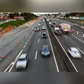 Mais de 34 mil veículos desceram para o Litoral do Paraná pela BR-277 desde sexta-feira (09)