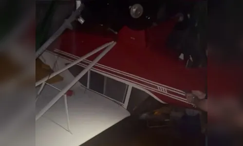 Vendaval danifica aviões em aeroporto, destrói hangares e deixa rastro de destruição no PR