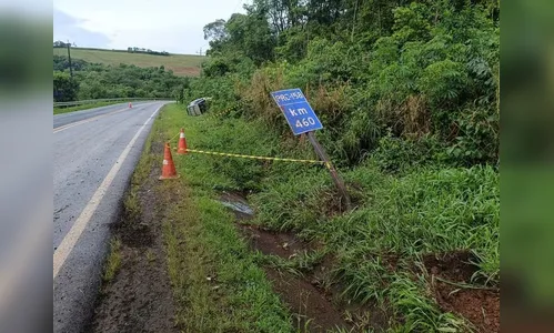 Motorista é preso após capotar veículo e abandonar corpo de passageiro no Paraná