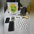 Mulher esconde drogas no guarda-roupa e acaba presa em Arapongas