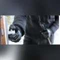 Criminosos arrombam comércio no Centro de Arapongas e levam eletrônicos
