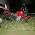 Acidente entre carro e moto deixa jovem ferido na PR-272 em Ibaiti