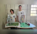 Alunos de Apucarana criam protótipo de silo para melhorar segurança em aviários