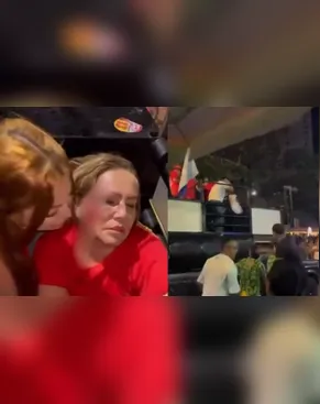Vereadora do PT é atingida no rosto durante ataque a carreata