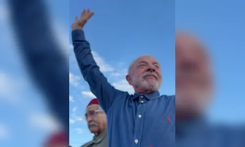 Lula anuncia envio de sigilo telefônico e bancário dele e dos 5 filhos ao TSE