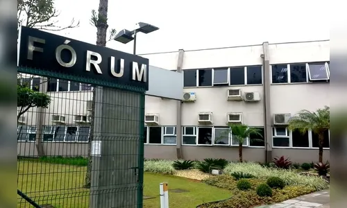 Mãe contrata homem por R$ 100 para matar cachorro da filha e é condenada em SC
