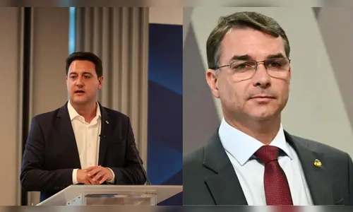 Ratinho Jr anuncia apoio a Flávio Bolsonaro no segundo turno das eleições