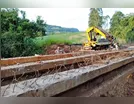 Prefeitura de Faxinal constrói ponte de concreto sobre o Rio Bufadeira do Areião