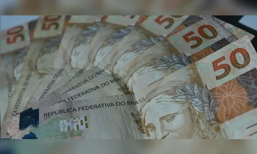 Em Jardim Alegre, mulher registra furto de R$ 6 mil