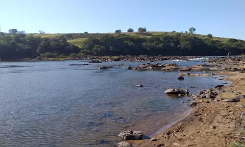 Estiagem afeta rios e prejudica captação em oito municípios
