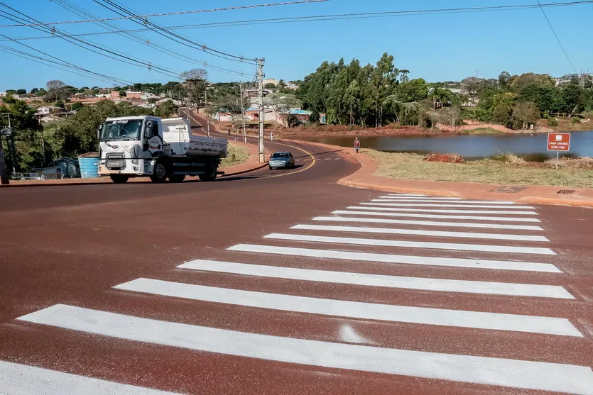 Sinalização viária avança no centro e nos bairros