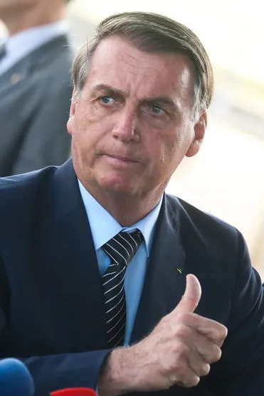 'Parabéns para a Polícia Federal', diz Bolsonaro sobre operação contra Witzel