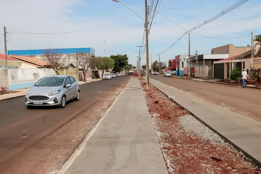 Prefeitura inicia concretagem da pista de caminhada no “Cidade Alta”