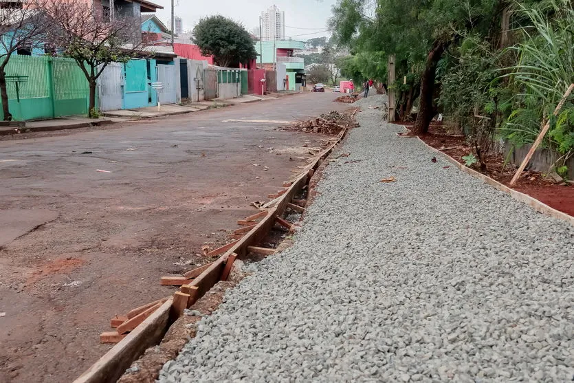 Calçamento atende o Parque Bela Vista