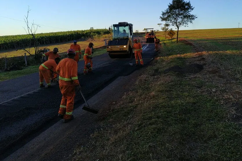 Rodovias entre Wenceslau Braz e Santana do Itararé recebem melhorias