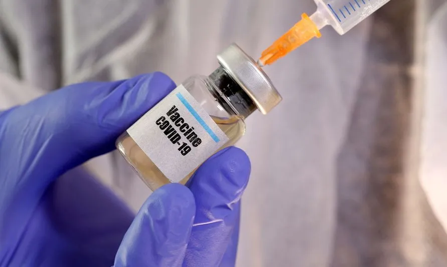 Vacina contra Covid-19 começa a ser testada em profissionais da saúde