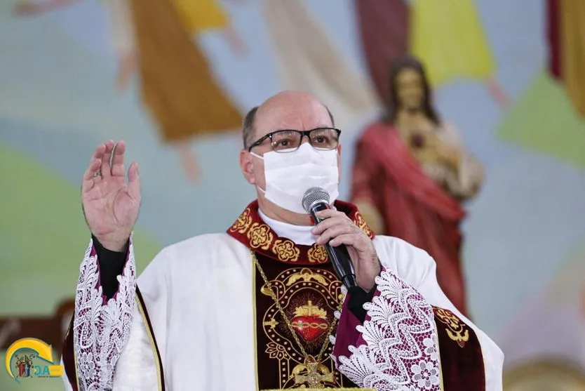 Bispo da Diocese de Apucarana emite comunicado: "enfrentamos tempos diferentes e delicados"