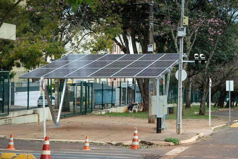 Projeto de energia solar nas escolas começa até fim de 2020