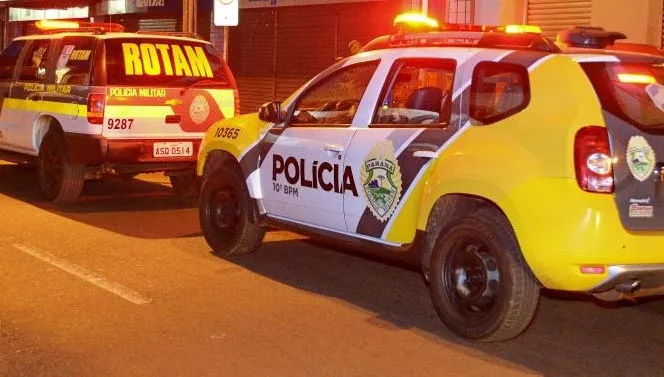 Carro é levado durante assalto em Apucarana; ladrão usava uma submetralhadora