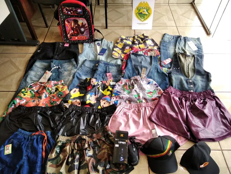 PM de Rio Bom recupera roupas furtadas de loja