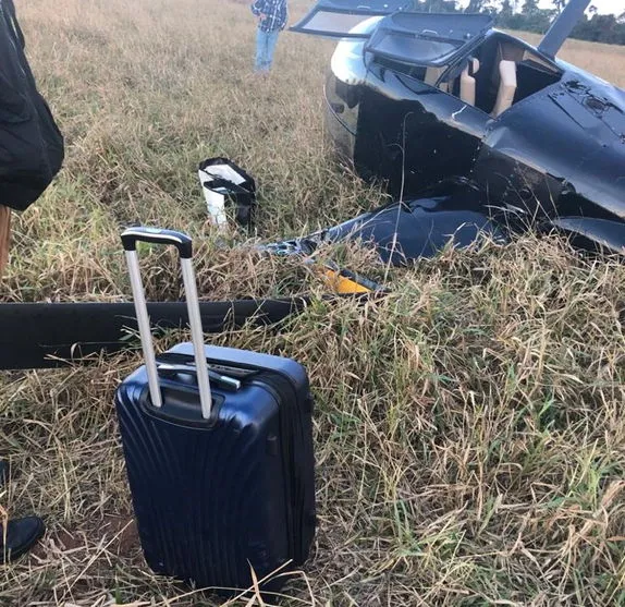 Aproximadamente R$500.000 são encontrados após queda de helicóptero