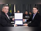 Política