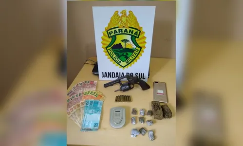 Irmãos são presos com arma, munições e maconha em São Pedro do Ivaí